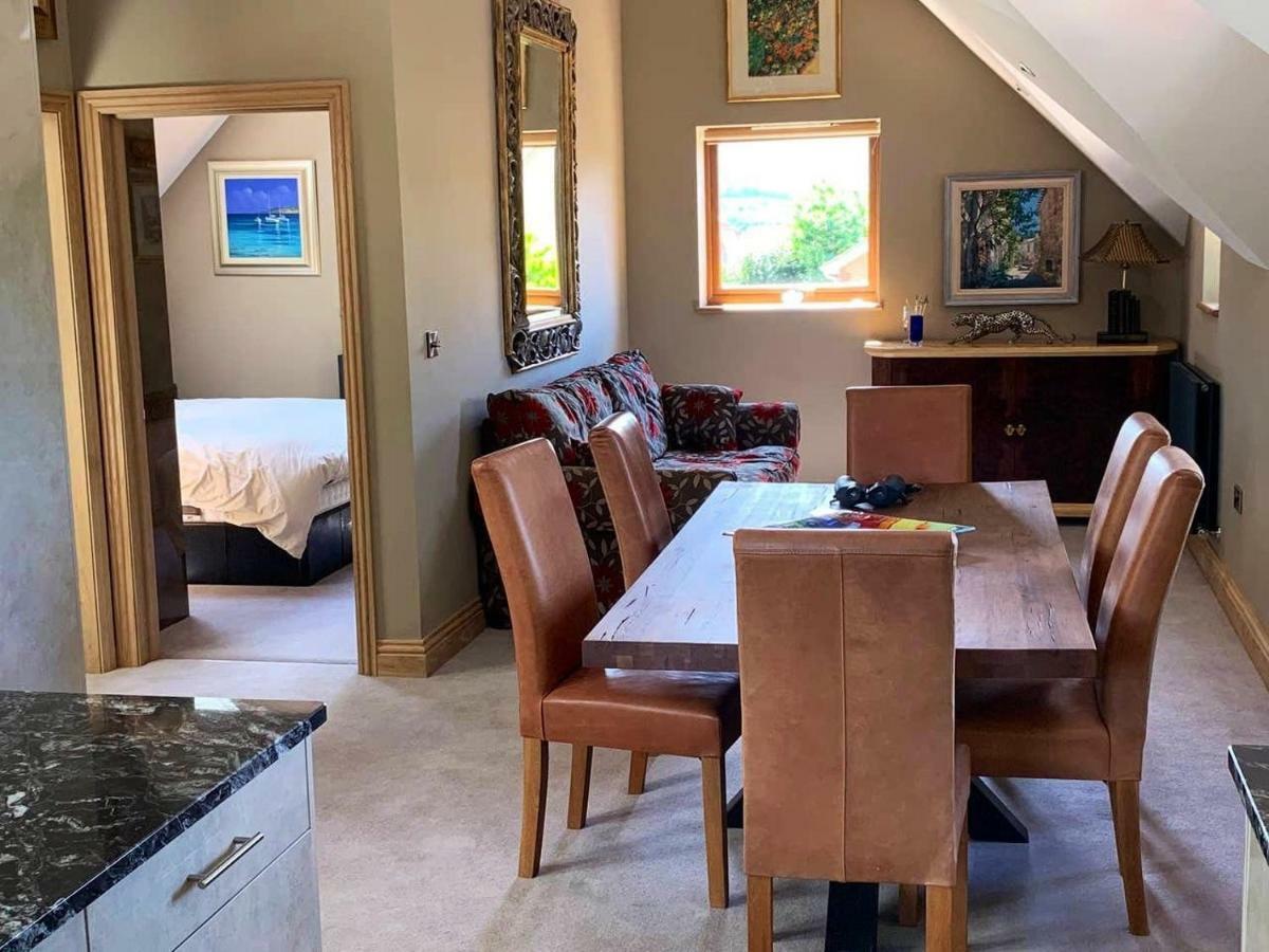 Luxurious Private Coach House Villa Nailsea Екстериор снимка