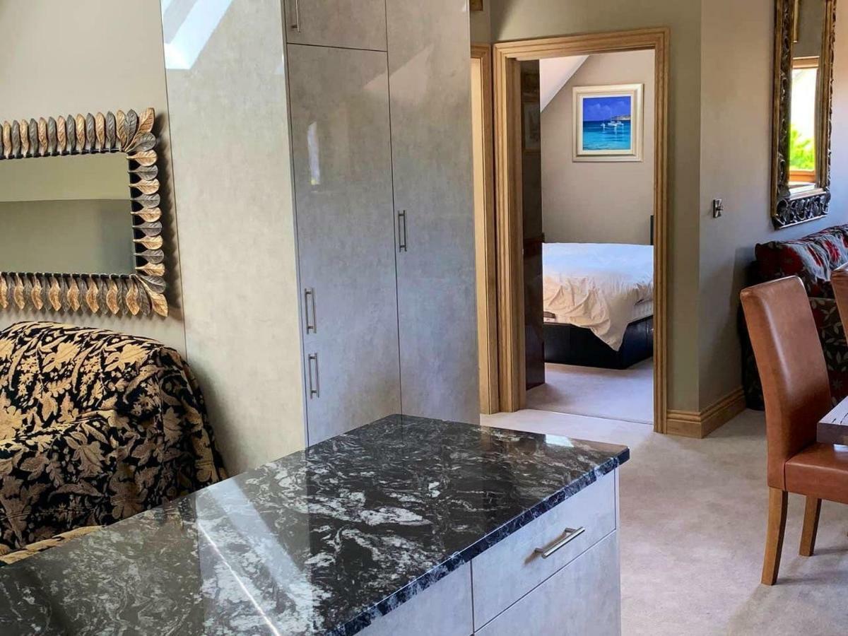 Luxurious Private Coach House Villa Nailsea Екстериор снимка